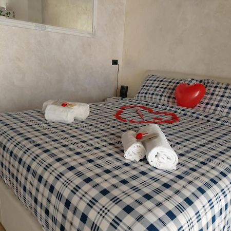 Palazzo Ponte Pietra Apartment Верона Екстериор снимка