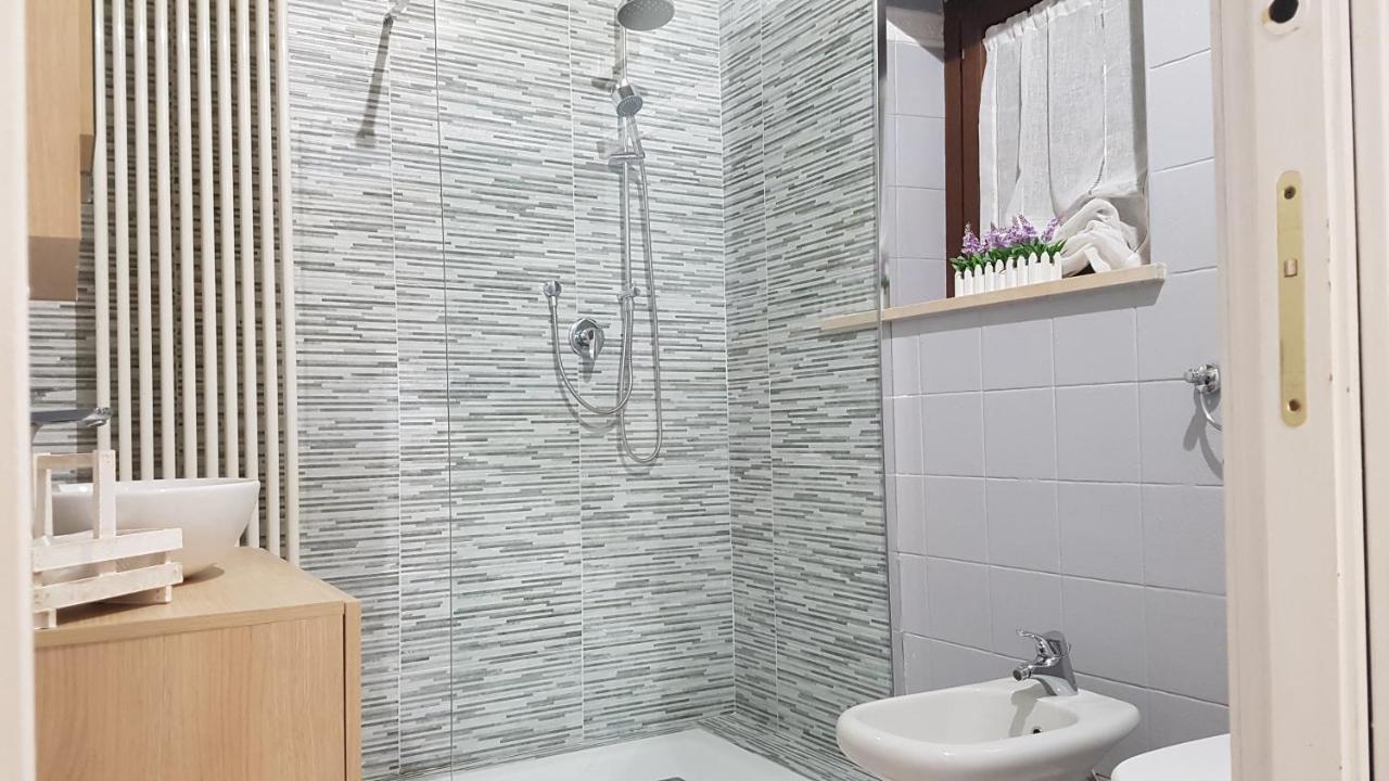 Palazzo Ponte Pietra Apartment Верона Екстериор снимка