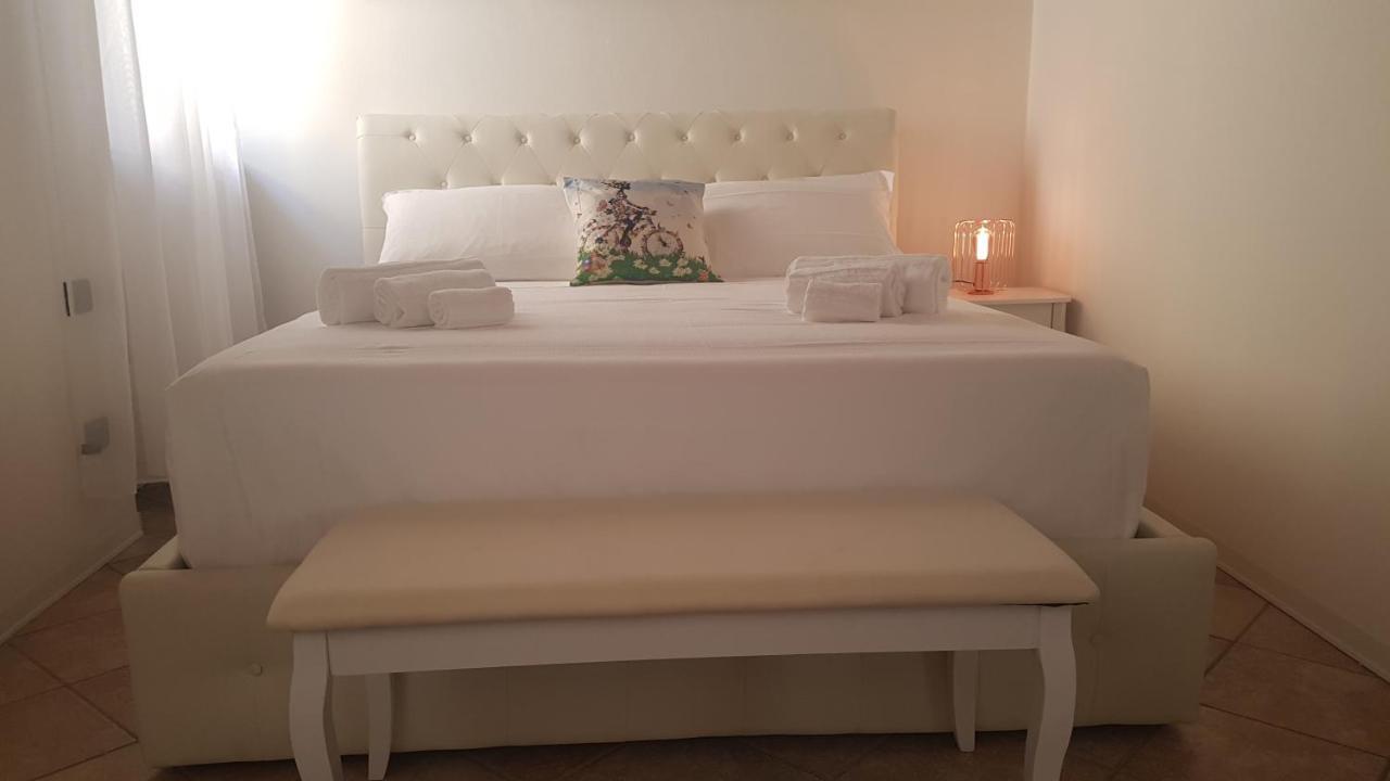 Palazzo Ponte Pietra Apartment Верона Екстериор снимка