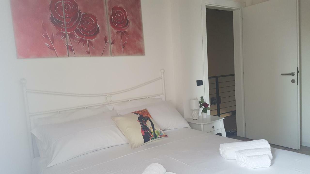 Palazzo Ponte Pietra Apartment Верона Екстериор снимка