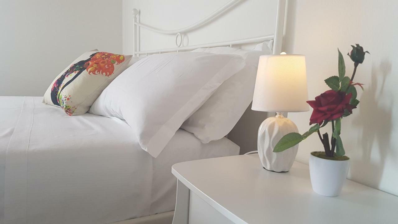 Palazzo Ponte Pietra Apartment Верона Екстериор снимка