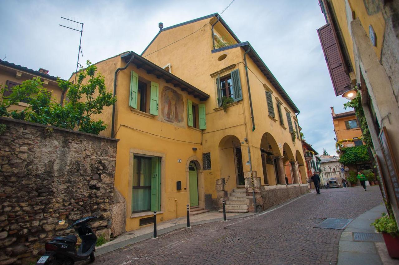 Palazzo Ponte Pietra Apartment Верона Екстериор снимка